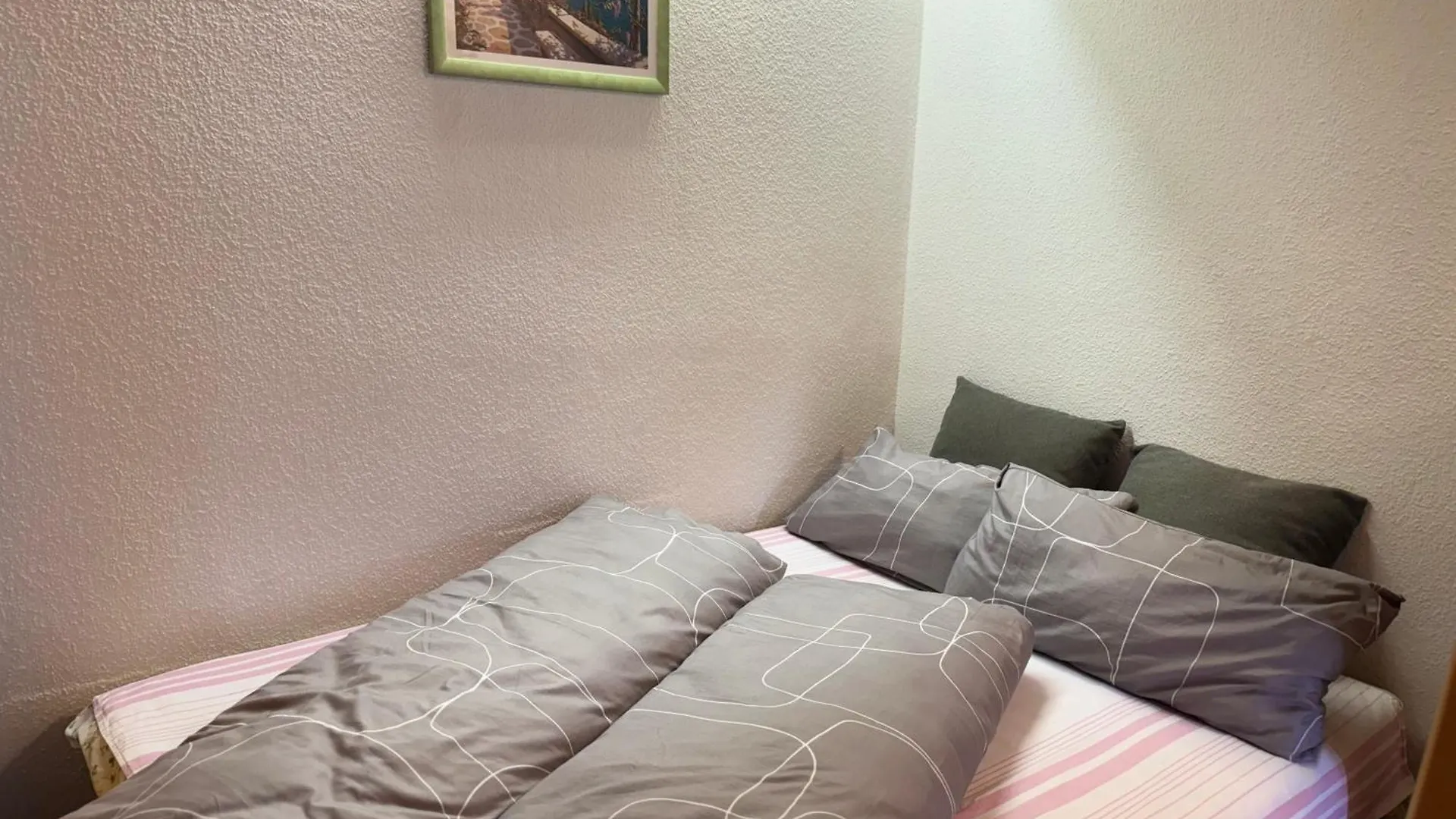 Beautiful And Cozy Apartment Dusseldorf
