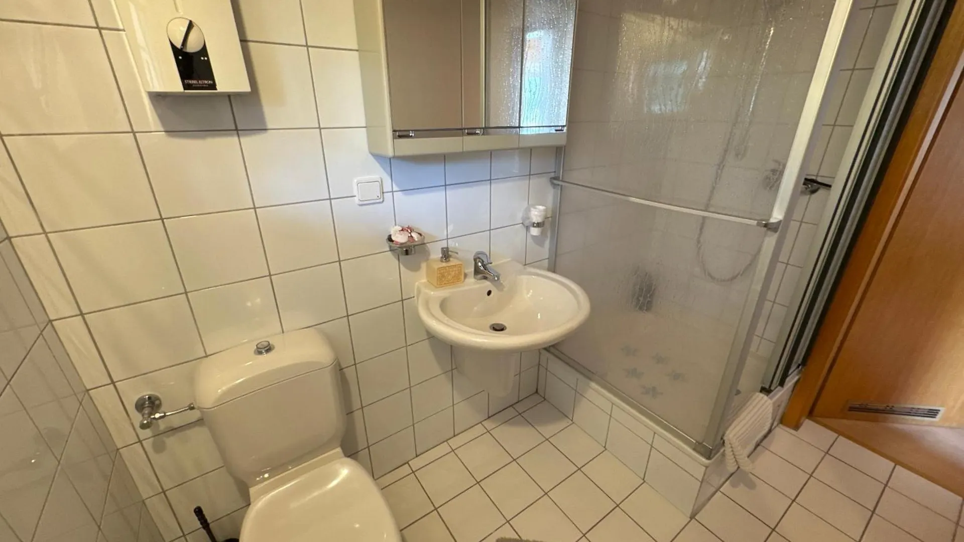 Beautiful And Cozy Apartment Dusseldorf