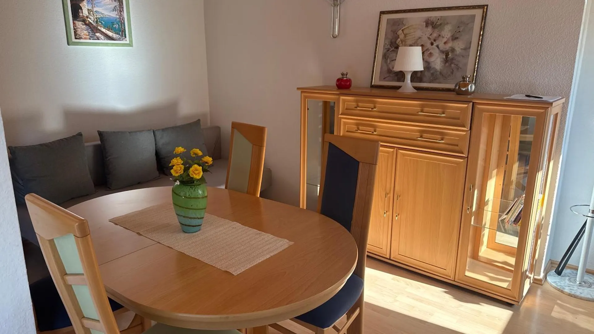 Beautiful And Cozy Apartment Dusseldorf Germany